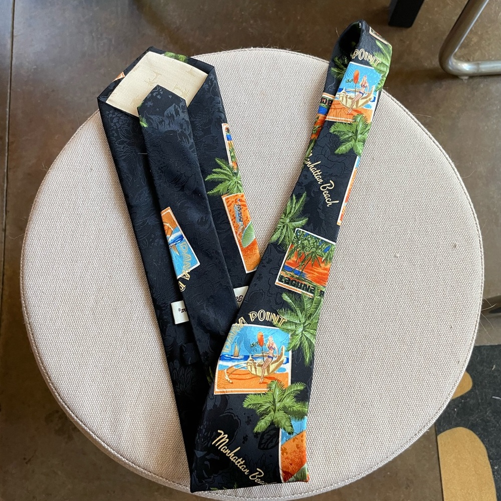 NEW! Tommy Bahama Silk Tie